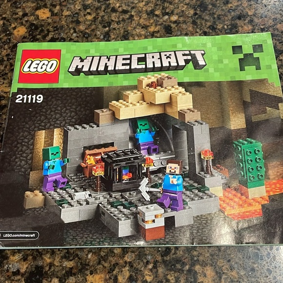 LEGO Minecraft set - Picture 2 of 7